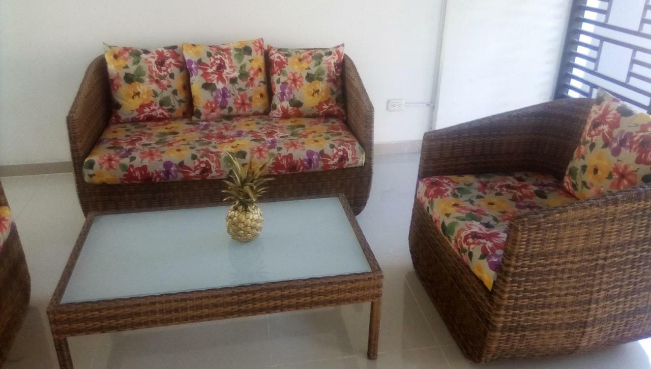 Okawango Hotel Girardot Kültér fotó